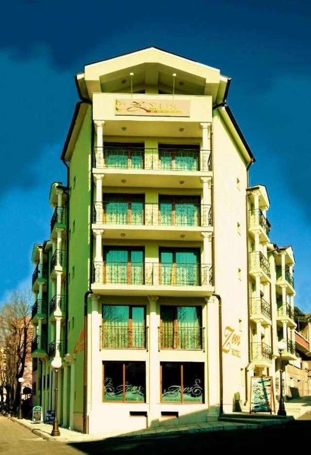Отель Hotel Zeus Поморие-3